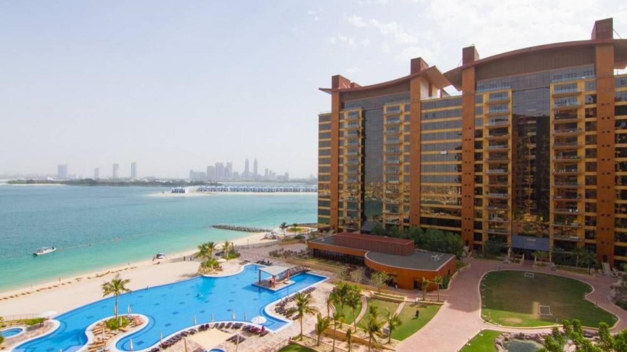 Tiara - Luxury Palm Jumeirah - Private Beach And Pool! Apartamento Dubai Exterior foto