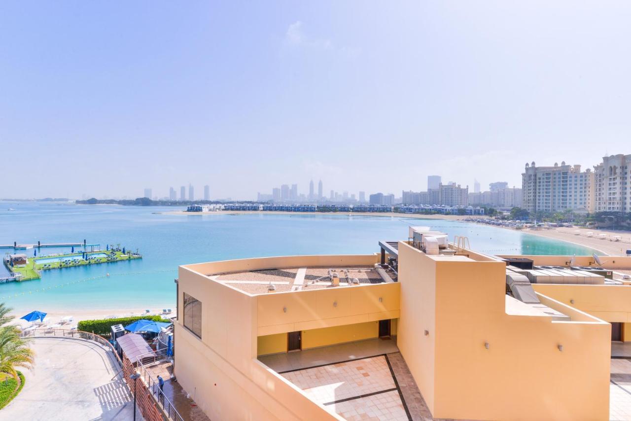 Tiara - Luxury Palm Jumeirah - Private Beach And Pool! Apartamento Dubai Exterior foto