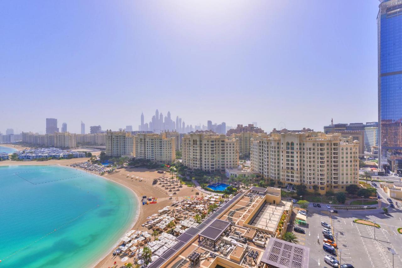 Tiara - Luxury Palm Jumeirah - Private Beach And Pool! Apartamento Dubai Exterior foto